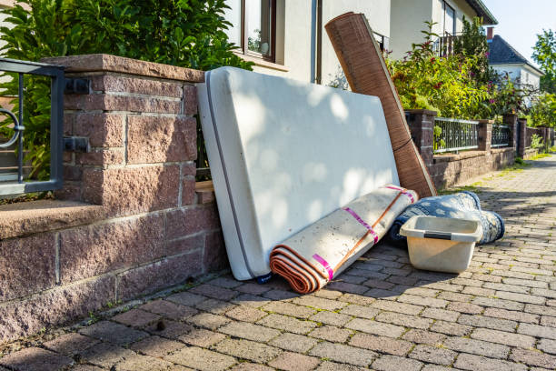 Best Yard Waste Removal  in Bloomingdale, TN