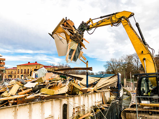 Best Construction Debris Removal  in Bloomingdale, TN
